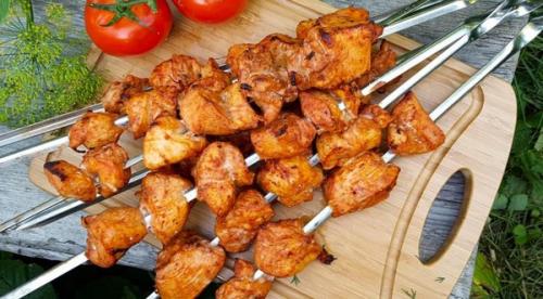 Как правильно выбрать куриную грудку для шашлыка. Шашлык