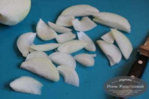 Как правильно подавать шашлычки из куриного филе. Куриные шашлычки с кабачком, луком и сладким перцем на шпажках в духовке