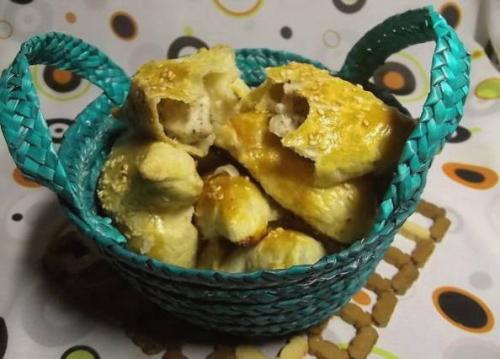 Узбекская самса с курицей. Самса из готового слоеного теста с курицей