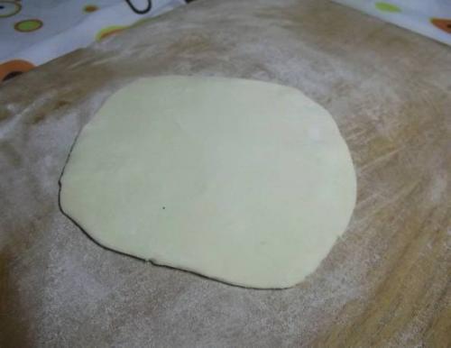 Узбекская самса с курицей. Самса из готового слоеного теста с курицей