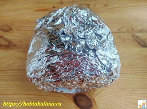 Как хранить готовую свинину в фольге со специями и чесноком. Свинина в духовке в фольге целым куском с чесноком