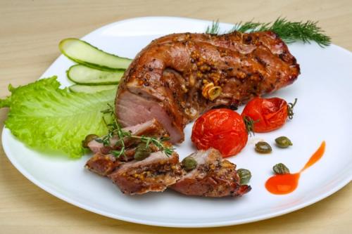 Как приготовить филе свинины в фольге в духовке. 15 вкуснейших рецептов свиной вырезки в духовке