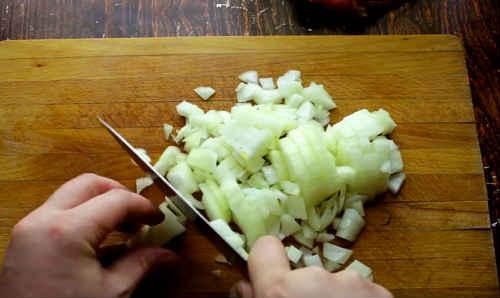 Самса из готового слоеного теста с курицей и картошкой. Самса с курицей из слоеного теста — 3 домашних рецепта