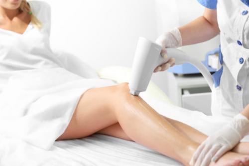 Как часто делать лазерную эпиляцию.  Отличия лазерной эпиляции от фотоэпиляции и других видов эпиляции? 03 Как часто делать лазерную эпиляцию.  Отличия лазерной эпиляции от фотоэпиляции и других видов эпиляции? 03