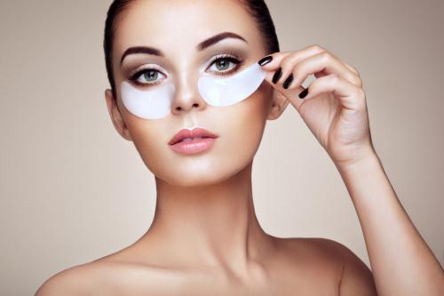 Маски для глаз от морщин в домашних условиях посл.  Как ухаживать за кожей вокруг глаз в домашних условиях? 01