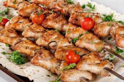Можно ли использовать разные виды курицы для шашлыка. Шашлык