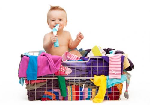 Как определить, тесно ли сидит одежда на ребенке. Одежда ребенка от рождения до года