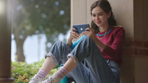 Подарки на 8 марта 2022. Новый смартфончик - Самый популярный подарок на 8 Марта