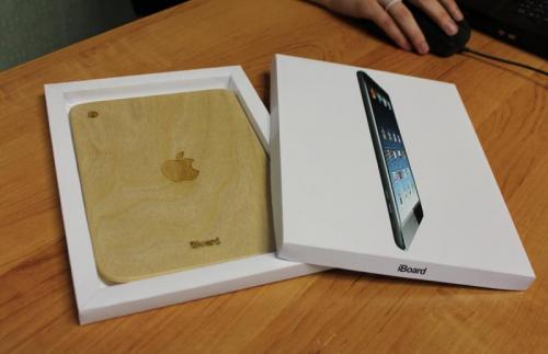 Странные подарки на 8 марта. Топ странных подарков, полученных дамами на 8 Марта