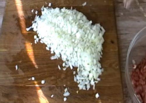 Домашняя самса из слоеного теста с мясом своими руками