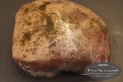 Как правильно нарезать запеченную свинину в фольге, чтобы она была красивой и вкусной. Свинина (буженина) в духовке в фольге. Ароматная, сочная, нежная по простому рецепту