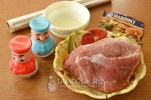 Запеченная свинина в фольге: Калорийность и полезные свойства 02