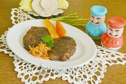 Запеченная свинина в фольге: Калорийность и полезные свойства 12