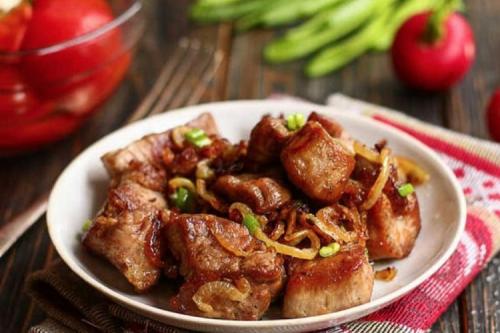 Как сделать свиную вырезку сочной и нежелеющей. 12 рецептов свиной вырезки на сковороде, которые сможет приготовить каждый