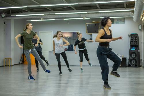 Сколько калорий сжигается на дискотеке. Хаус: ловим грув и теряем калории