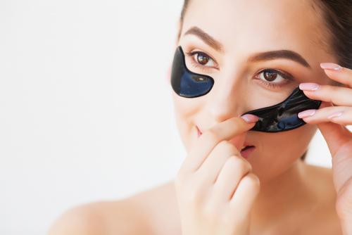 Подтянуть кожу вокруг глаз. 5 причин появления мимических морщин вокруг глаз 02