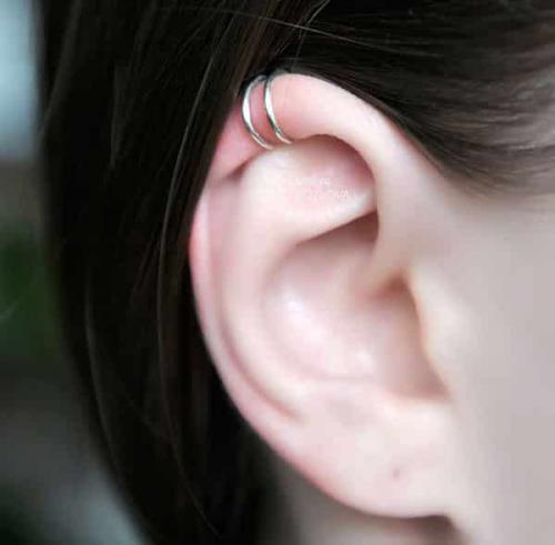 Почему нельзя прокалывать уши пистолетом. Виды прокалывания ушей