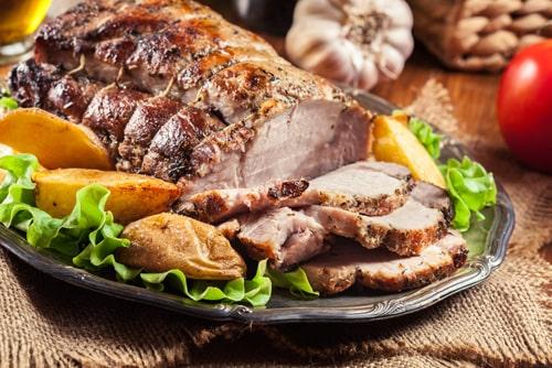 Свиная шея в духовке целым куском в фольге. Свиная шея, запеченная в духовке — сочные и вкусные рецепты в фольге, куском