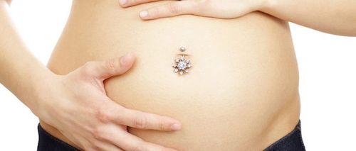 Снимать ли пирсинг во время беременности. Нужно ли снимать пирсинг пупка при беременности?