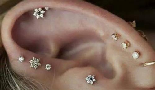 Можно ли прокалывать уши несколько раз. В каком ухе прокалывают вторую дырку девушке