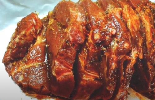 Свиная шейка запеченная в духовке. Свиная шея в духовке: как приготовить сочной и вкусной?