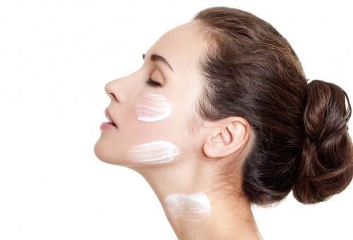 Крема разглаживающие морщины и придающие упругость. Топ 10 лучших антивозрастных кремов для лица