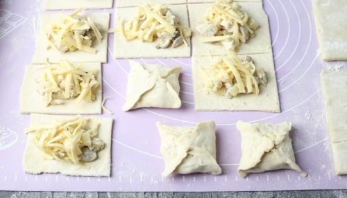 Лепка самсы из слоеного теста. Как заворачивать самсу