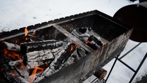 Можно ли делать Люля-кебаб из курицы на мангале без жира. ЛЮЛЯ КЕБАБ на МАНГАЛЕ. Все СЕКРЕТЫ и ЛАЙФХАКИ, что бы фарш не отваливался!