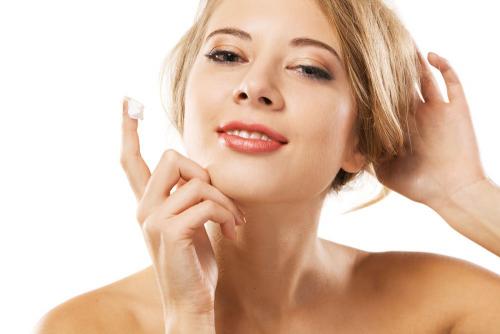 Борьба с морщинами в области глаз. Как убрать морщины вокруг глаз 01 Борьба с морщинами в области глаз. Как убрать морщины вокруг глаз 01