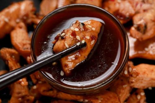 Как выбрать подходящий соус для куриной грудки. 20 быстрых и вкусных соусов для курицы