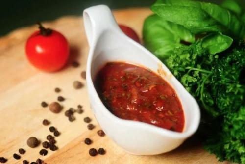 Как выбрать подходящий соус для куриной грудки. 20 быстрых и вкусных соусов для курицы