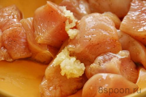 Можно ли добавить овощи к шашлыку из куриной грудки в духовке. Куриные шашлычки в духовке на шпажках с овощами
