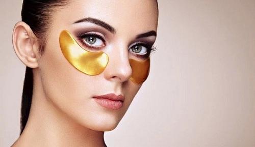 Как долго следует оставлять маску для глаз на коже вокруг глаз.