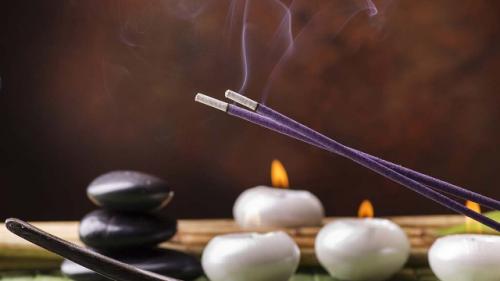 Недорогие подарки на 8 марта. 50 идей недорогих подарков на 8 Марта за 100, 200 рублей