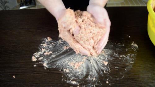 ЛЮЛЯ КЕБАБ на МАНГАЛЕ. Все СЕКРЕТЫ и ЛАЙФХАКИ, что бы фарш не отваливался!