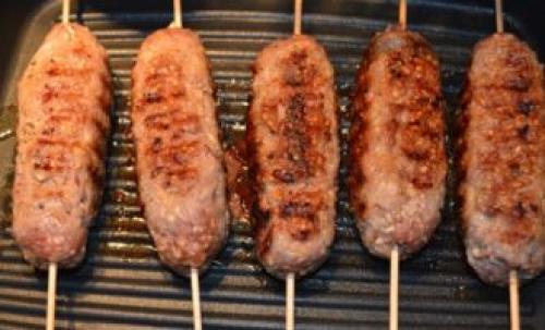 Люля-кебаб из курицы с салом. Люля кебаб рецепт из курицы