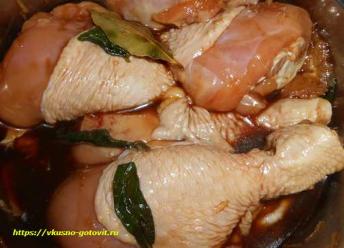 Куриная голень на мангале. Сочные куриные ножки на гриле на мангале в горчично-чесночном соусе с овощами