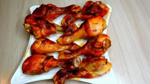 Как замариновать куриные ножки для духовки. Куриные ножки в духовке с хрустящей корочкой — 13 рецептов вкусных запеченных голеней