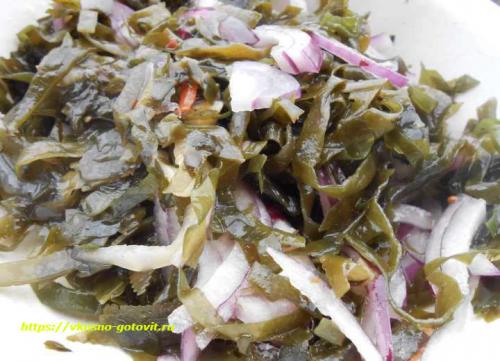 Куриная голень на мангале. Сочные куриные ножки на гриле на мангале в горчично-чесночном соусе с овощами