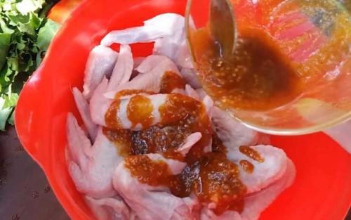 Маринад для шашлыка из курицы с майонезом и горчицей. Шашлык из куриных крылышек в горчичном маринаде с соево-медовым соусом